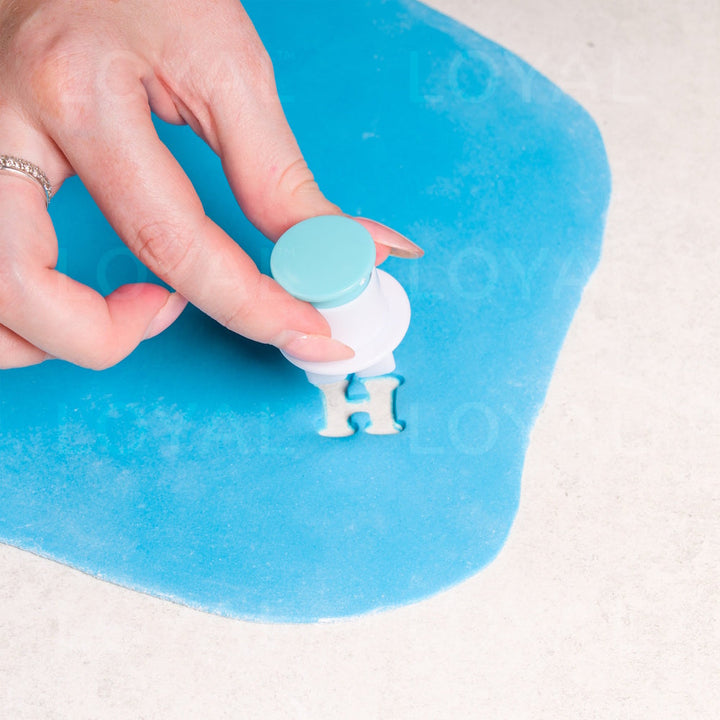 LOYAL Mini Alphabet Plunger Cutters - Uppercase (26pcs)