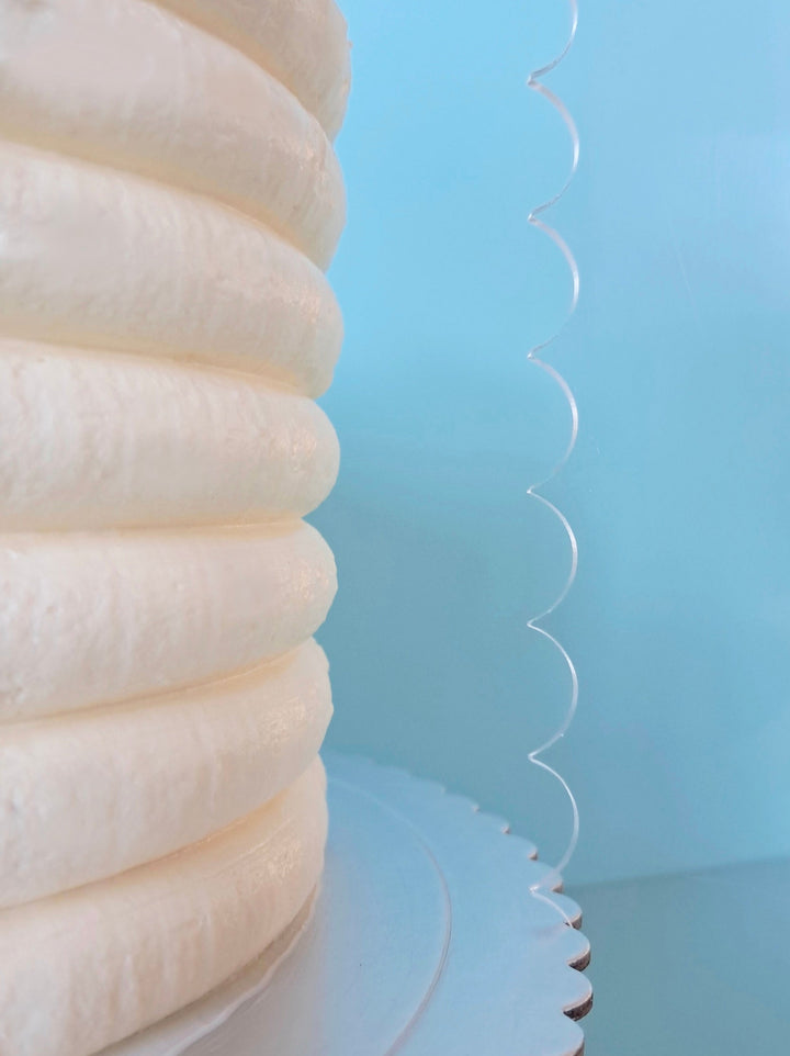 Tall Acrylic Cake Scraper - Scallops Inverted